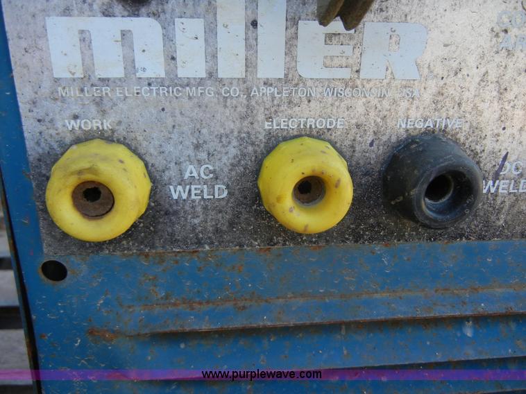 image for item A9974 Miller AEAD-200LE welder