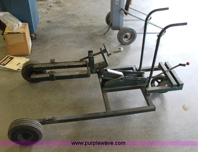 Inboard/outboard lower unit jack in Abilene, KS | Item B9916 sold ...