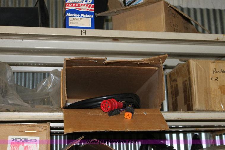 image for item B9917 Assorted boat parts