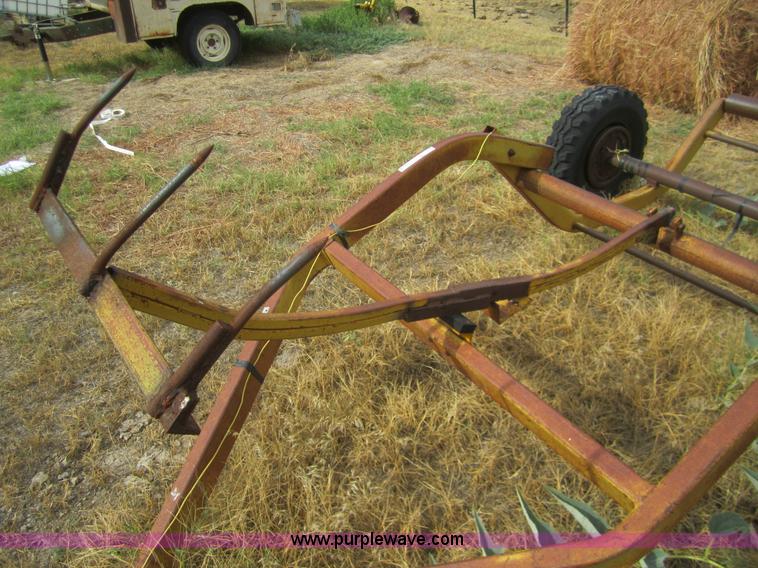 image for item C9765 Tumblebug bale cradle
