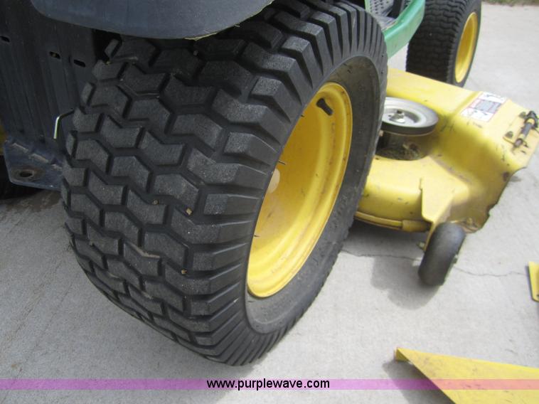 image for item C9777 John Deere G110 automatic lawn mower