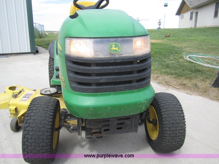 image for item C9777 John Deere G110 automatic lawn mower