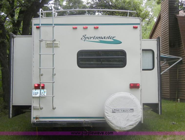 image for item D9501 1997 Sportsman 315F 31.5' camper