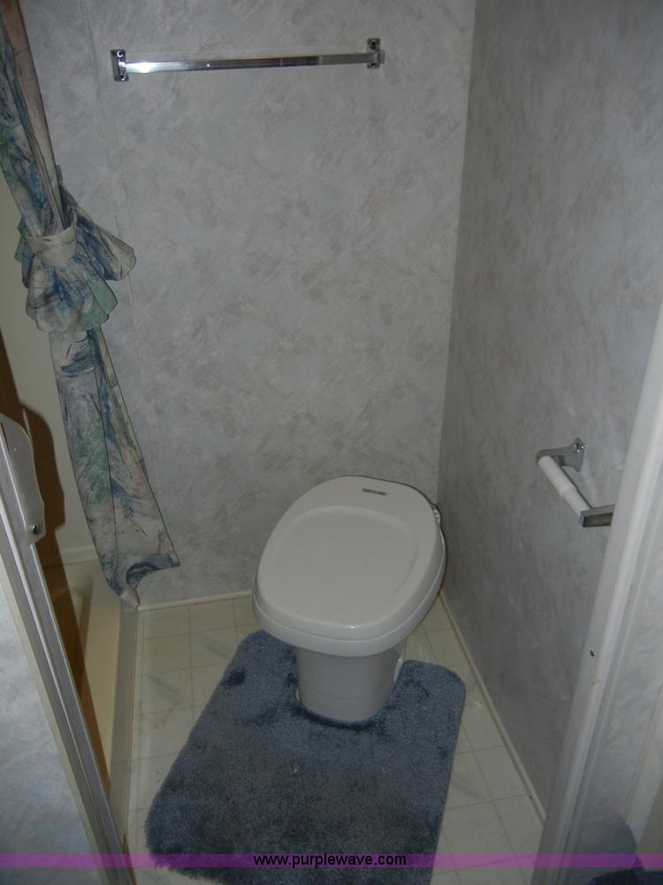 image for item D9501 1997 Sportsman 315F 31.5' camper