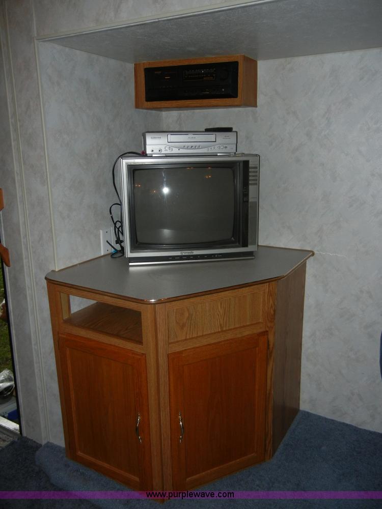 image for item D9501 1997 Sportsman 315F 31.5' camper