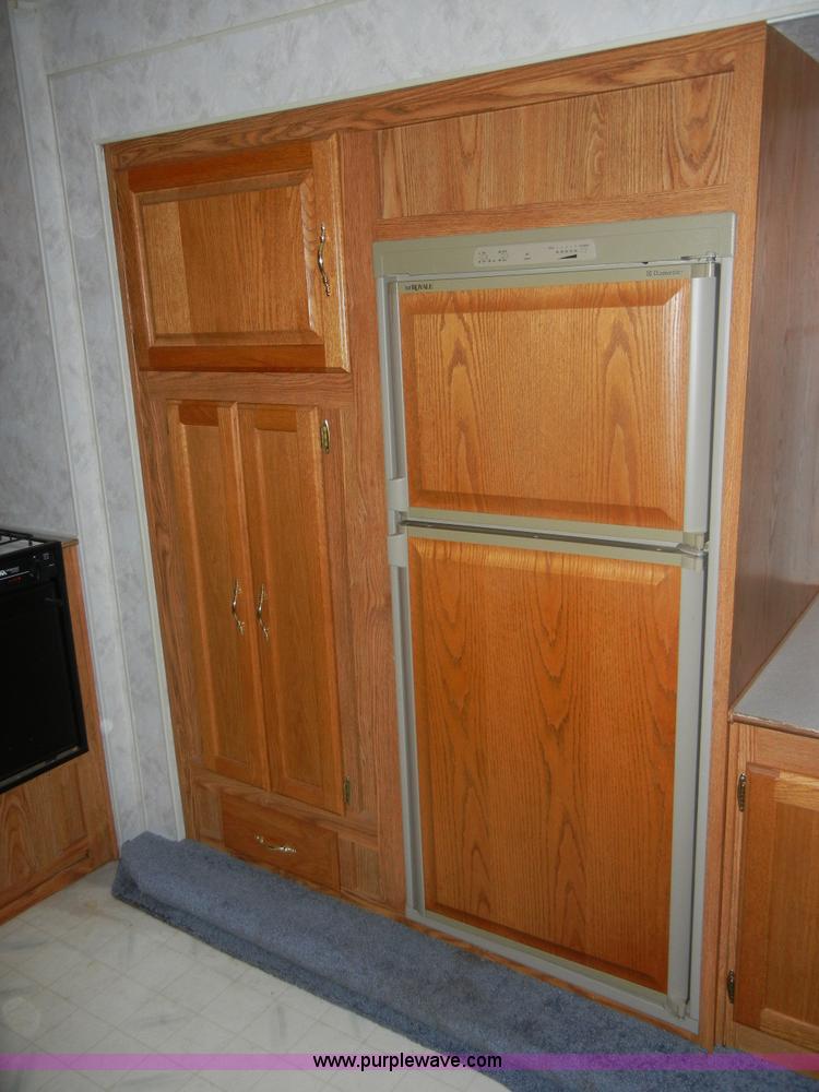 image for item D9501 1997 Sportsman 315F 31.5' camper