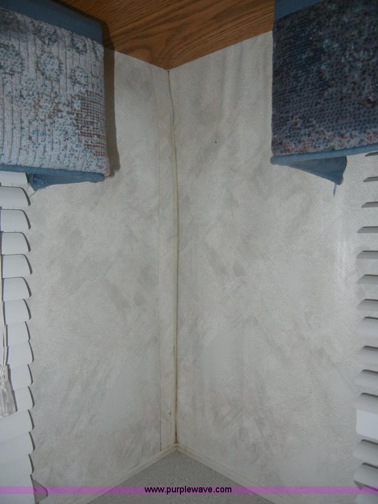 image for item D9501 1997 Sportsman 315F 31.5' camper