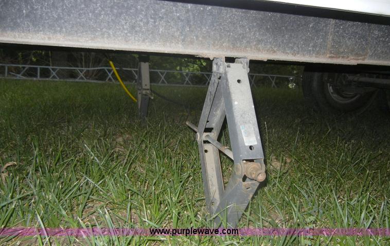 image for item D9501 1997 Sportsman 315F 31.5' camper