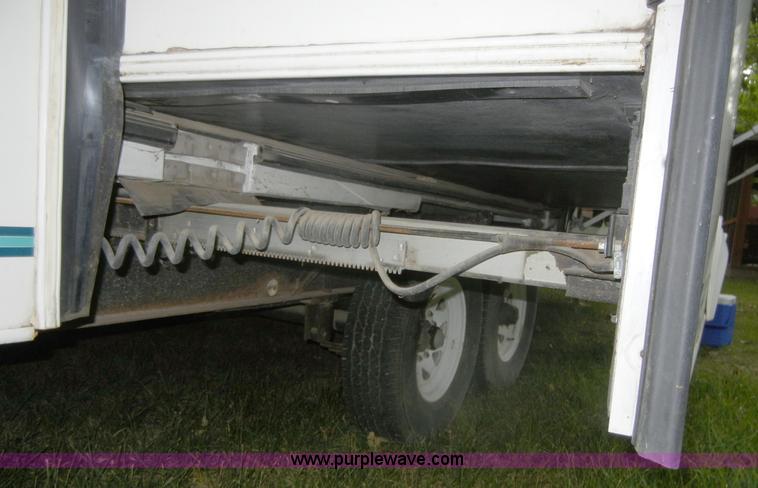 image for item D9501 1997 Sportsman 315F 31.5' camper