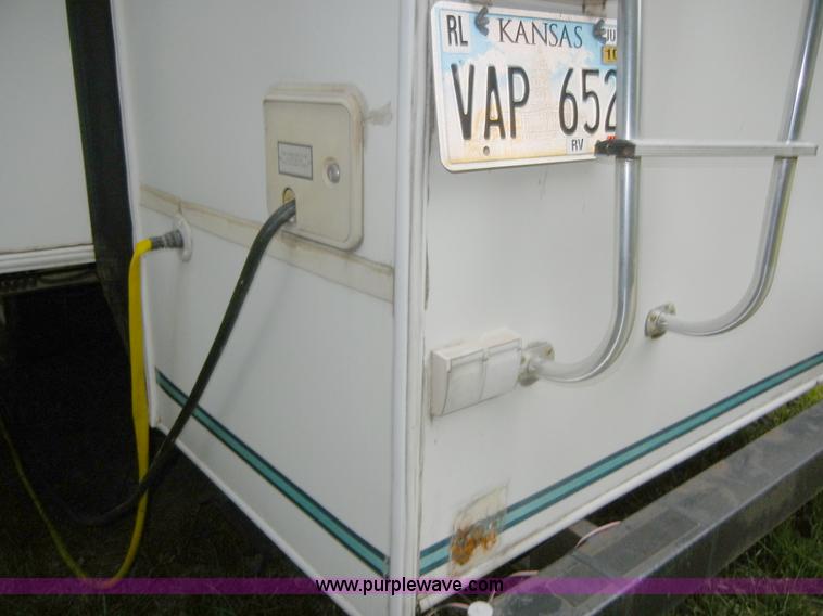 image for item D9501 1997 Sportsman 315F 31.5' camper