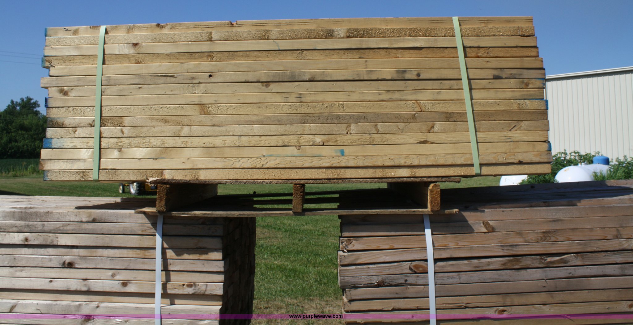 (6) pallets of 6'L 2x4 timbers in Topeka, KS Item A9089 sold Purple