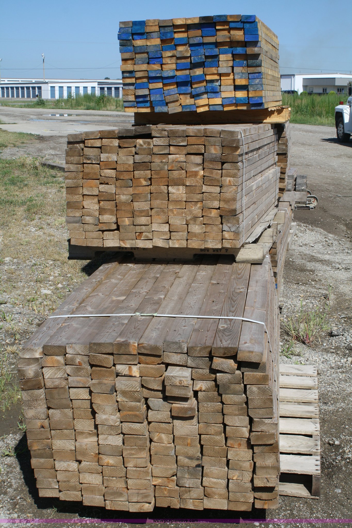 (6) pallets of 6'L 2x4 timbers in Topeka, KS Item A9089 sold Purple