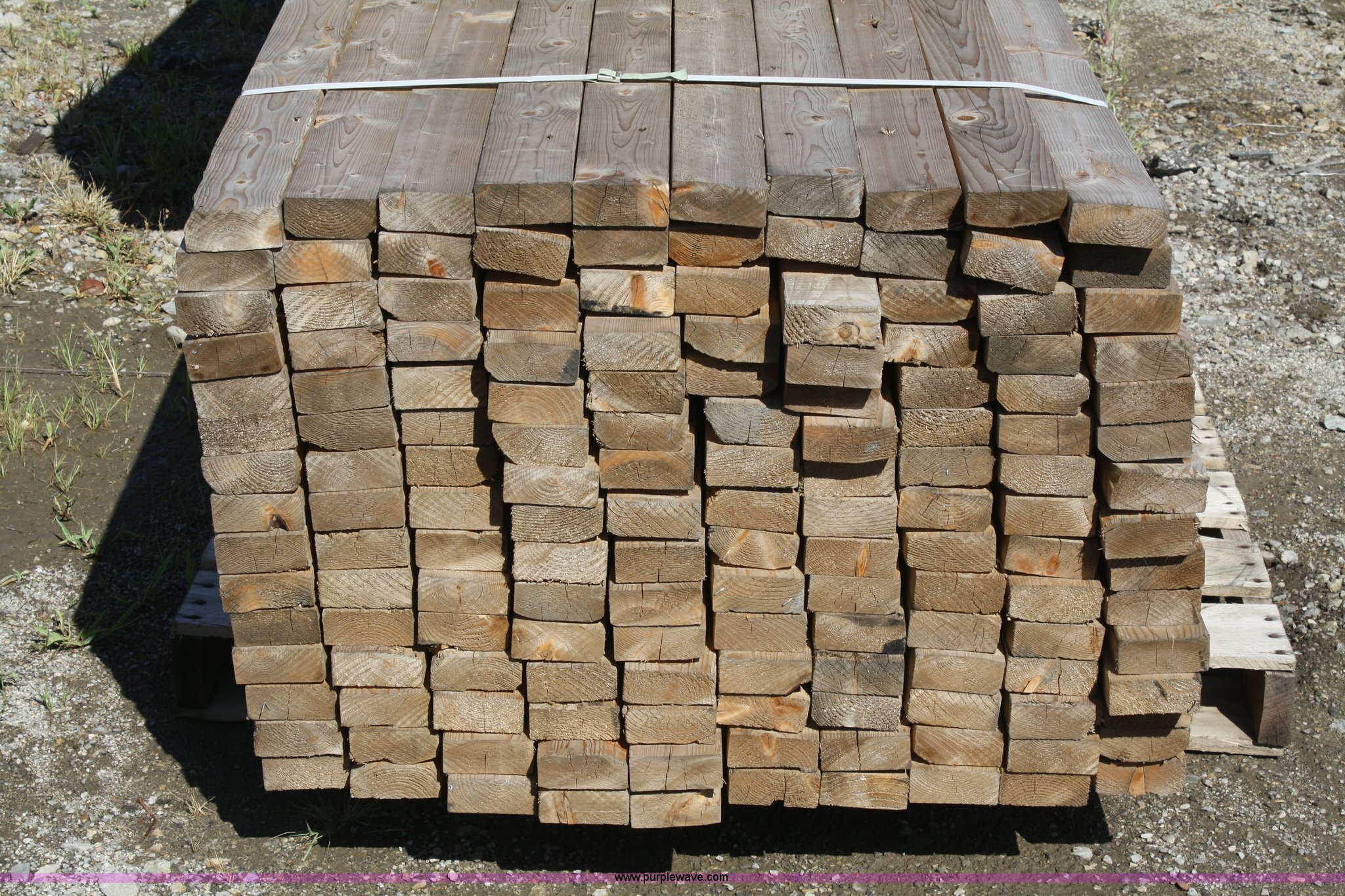 (6) pallets of 6'L 2x4 timbers in Topeka, KS Item A9089 sold Purple