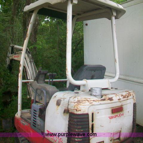 image for item A1197 2006 Takeuchi TB016 mini excavator