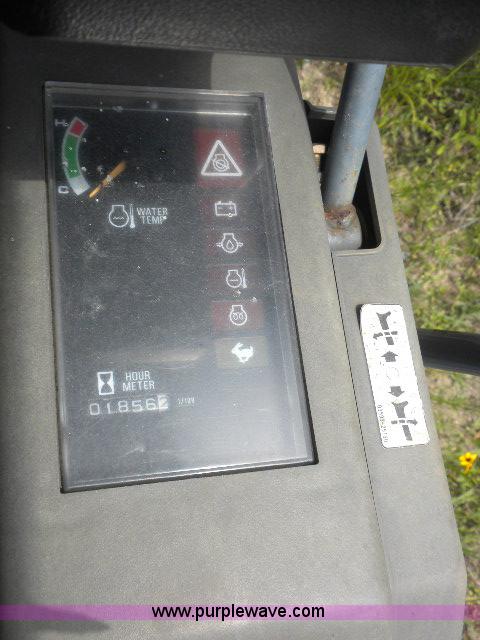 image for item A1197 2006 Takeuchi TB016 mini excavator