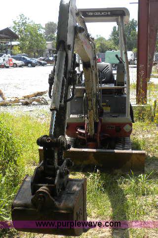 image for item A1197 2006 Takeuchi TB016 mini excavator