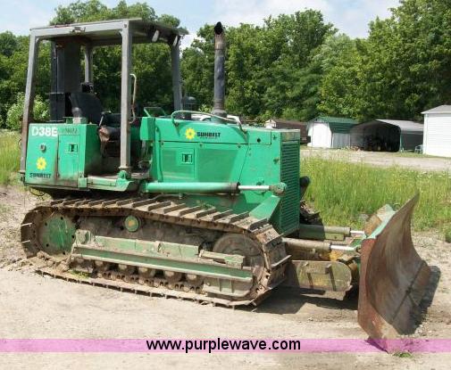 image for item A1203 2000 Komatsu D38E dozer