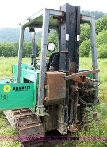 image for item A1203 2000 Komatsu D38E dozer