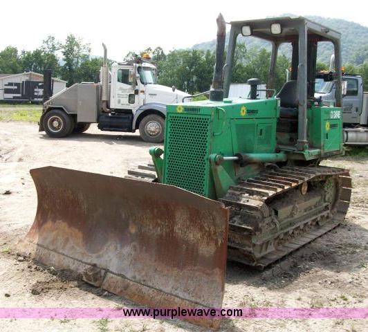 image for item A1203 2000 Komatsu D38E dozer