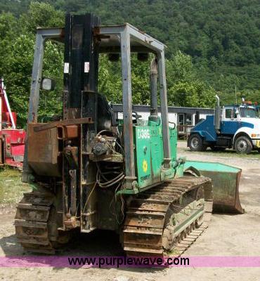 image for item A1203 2000 Komatsu D38E dozer