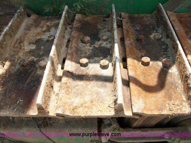 image for item A1203 2000 Komatsu D38E dozer
