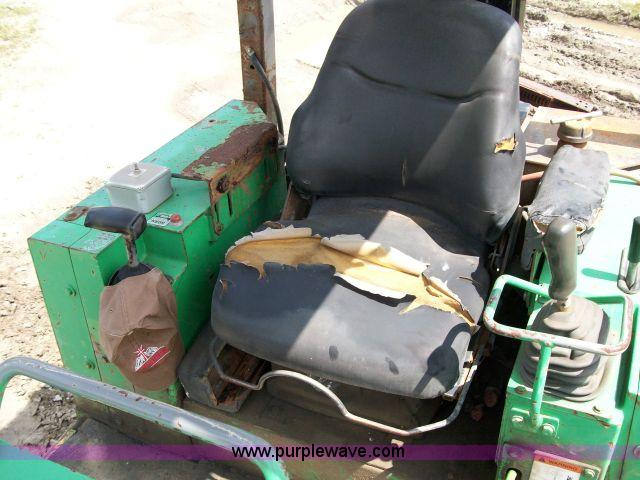 image for item A1203 2000 Komatsu D38E dozer