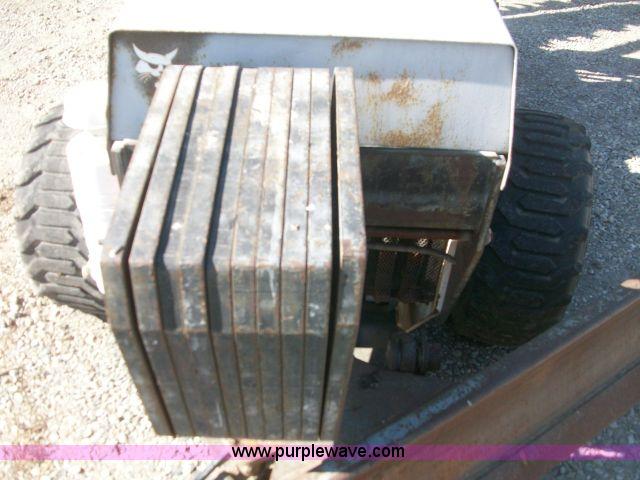image for item A1206 1989 Bobcat 3023 trencher