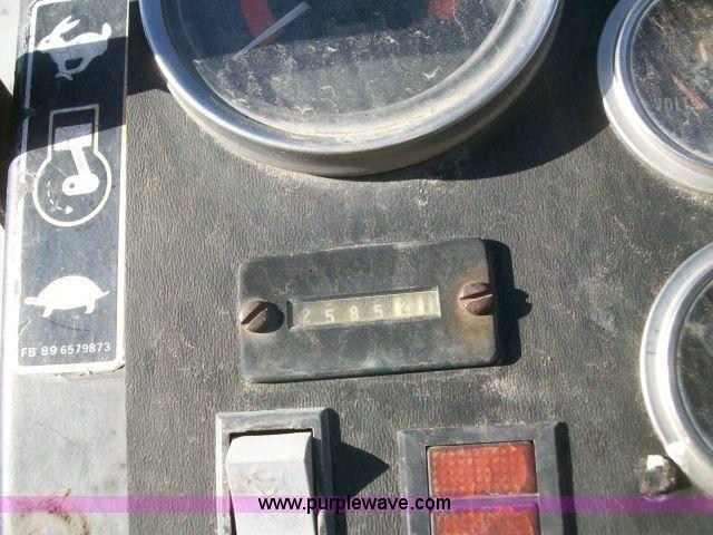 image for item A1207 1990 Bobcat 3023 trencher