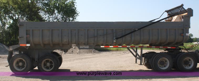 image for item A2140 1970 Hobbs 27' end dump trailer