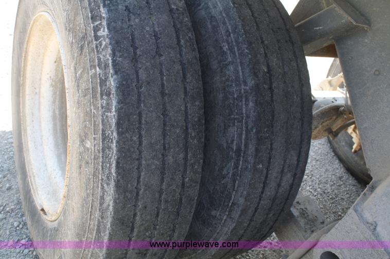 image for item A2140 1970 Hobbs 27' end dump trailer