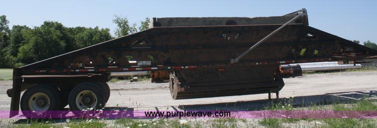 image for item A2147 1995 Trail King belly dump trailer