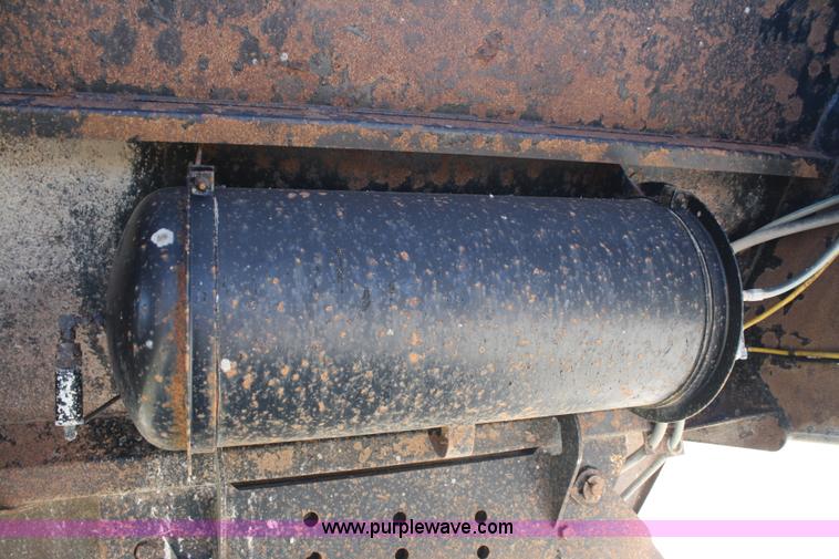 image for item A2147 1995 Trail King belly dump trailer