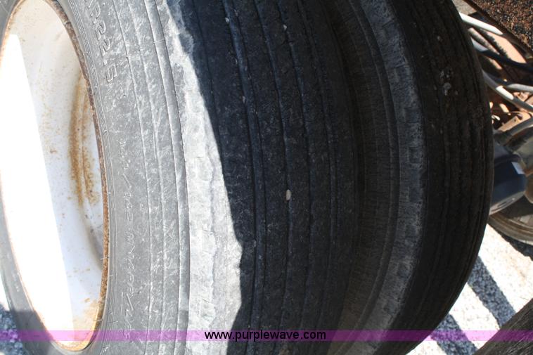 image for item A2147 1995 Trail King belly dump trailer