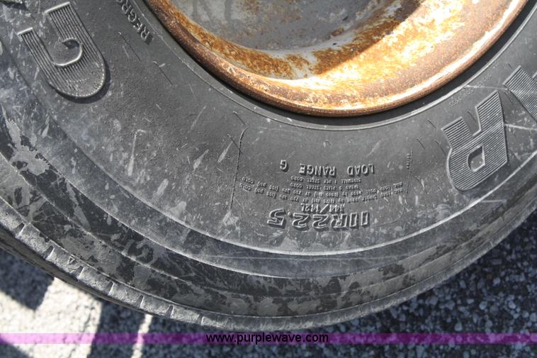 image for item A2147 1995 Trail King belly dump trailer