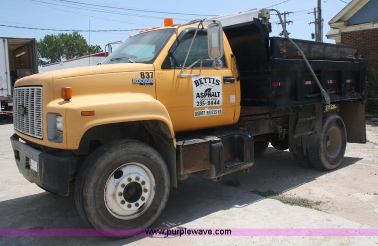 image for item A2181 1993 Chevrolet Kodiak dump truck