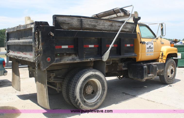 image for item A2181 1993 Chevrolet Kodiak dump truck