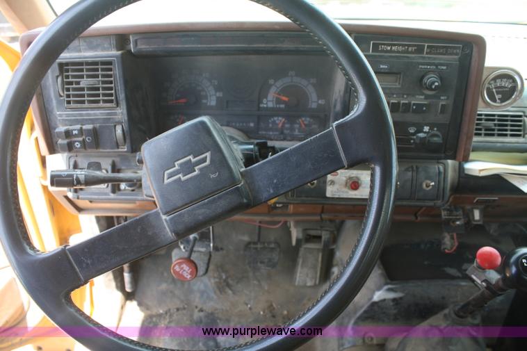 image for item A2181 1993 Chevrolet Kodiak dump truck