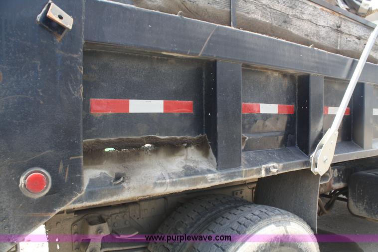 image for item A2181 1993 Chevrolet Kodiak dump truck
