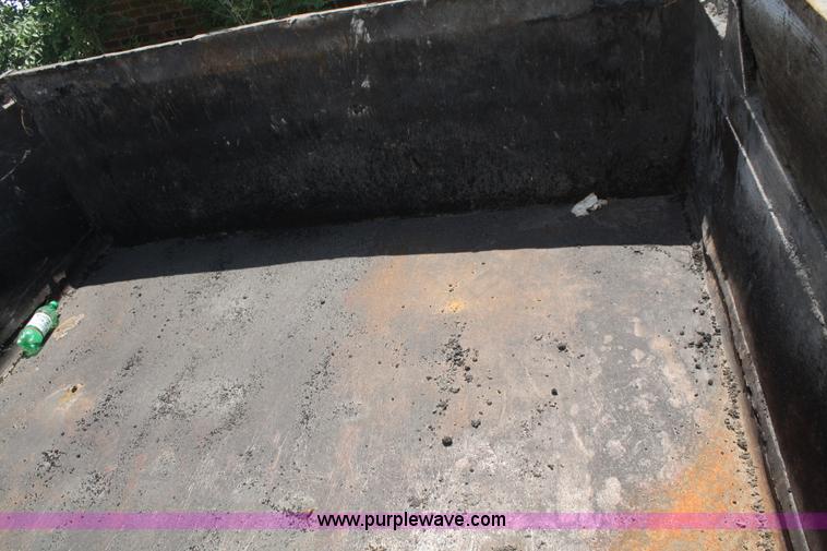 image for item A2181 1993 Chevrolet Kodiak dump truck