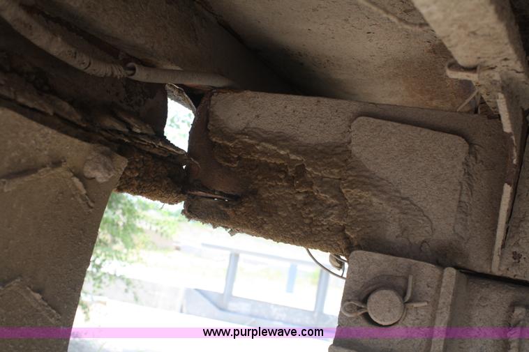 image for item A2181 1993 Chevrolet Kodiak dump truck