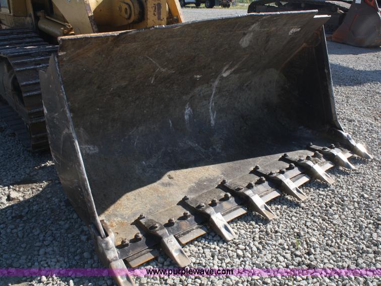 image for item A2195 1993 Caterpillar 963 track loader