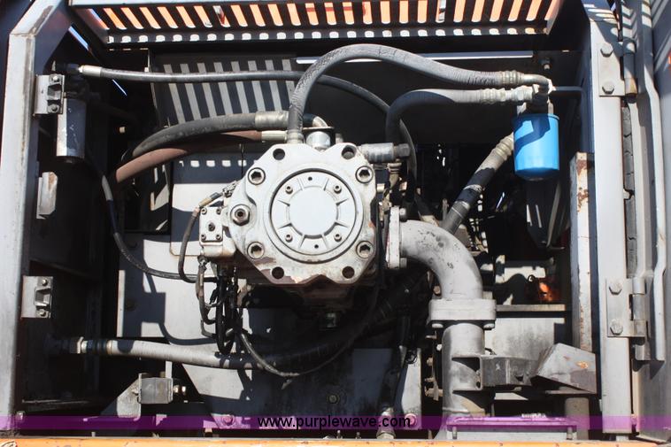 image for item A2198 1996 Hitachi EX400LC-3C excavator