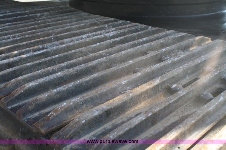 image for item A2198 1996 Hitachi EX400LC-3C excavator