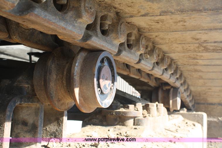 image for item A2198 1996 Hitachi EX400LC-3C excavator