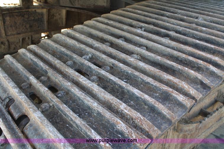 image for item A2198 1996 Hitachi EX400LC-3C excavator