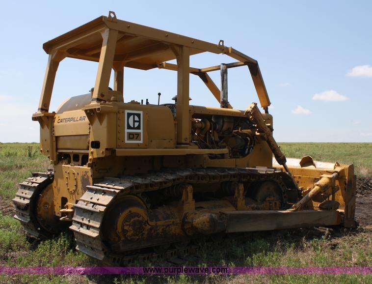 image for item A2200 1973 Caterpillar D7F dozer