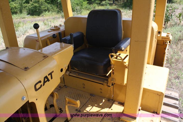 image for item A2200 1973 Caterpillar D7F dozer
