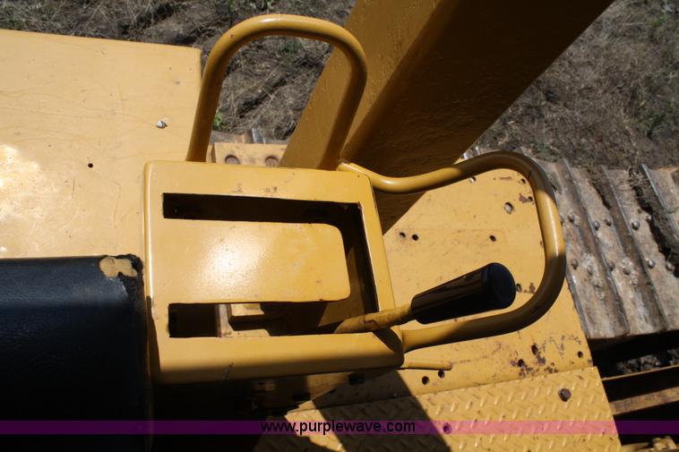 image for item A2200 1973 Caterpillar D7F dozer