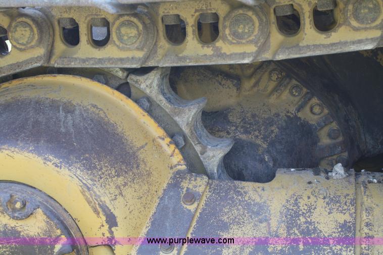 image for item A2200 1973 Caterpillar D7F dozer