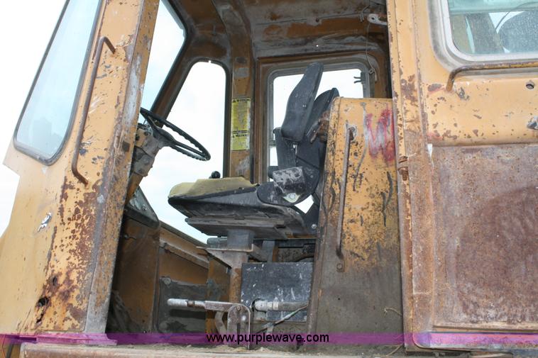 image for item A2203 Fiat-Allis 645B wheel loader